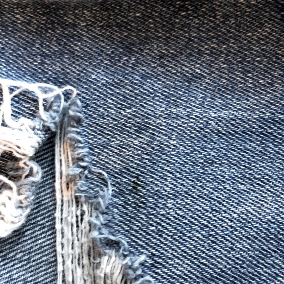 American Eagle Mom Jeans - Picture 4 of 7